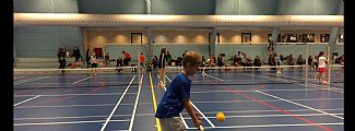 Er du 60+RTKer, så spil skumtennis i Bellevue