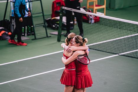 Efter kæmpe Fed Cup-gyser: Danmark rykker op - RTK