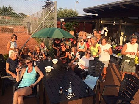 Dametøseaften tirsdag 31. maj kl. 17:30 - RTK