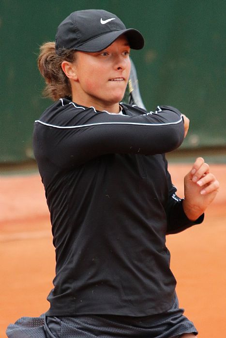 Iga Swiatek, Wikipedia - 19-årige Iga Swiatek triumferede i French Open - RTK