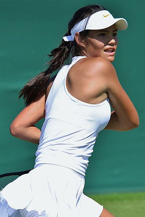 FOTO: Emma Raducanu, Wikipedia - Uge 35 +36: Emma Raducanu vandt “US Open” - RTK